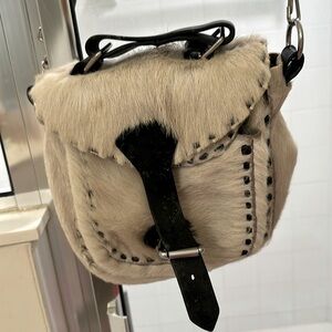 Gorgeouss Winter Cross body bag Unique
